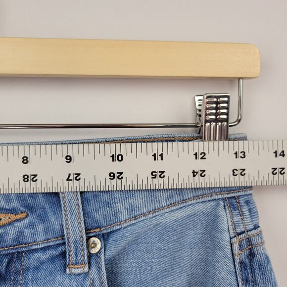 American  Eagle Outfitters Distressed Mom Jeans Size 2 Short - Picture 7 of 12